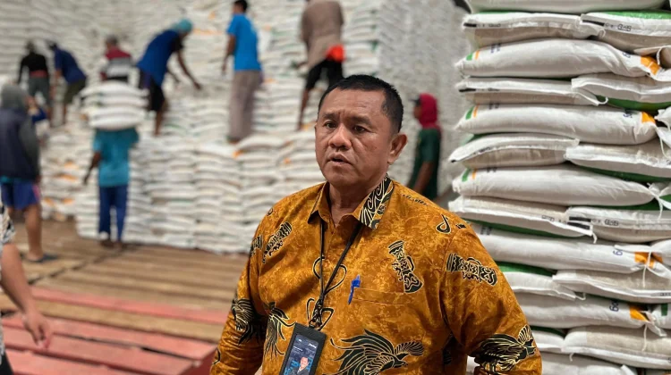 Stok Beras dan Minyak Melimpah, BULOG NTB Pastikan Pasokan Aman