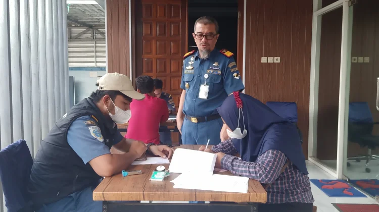 Tiket Mudik Gratis Lembar-Surabaya Ludes Diserbu Warga