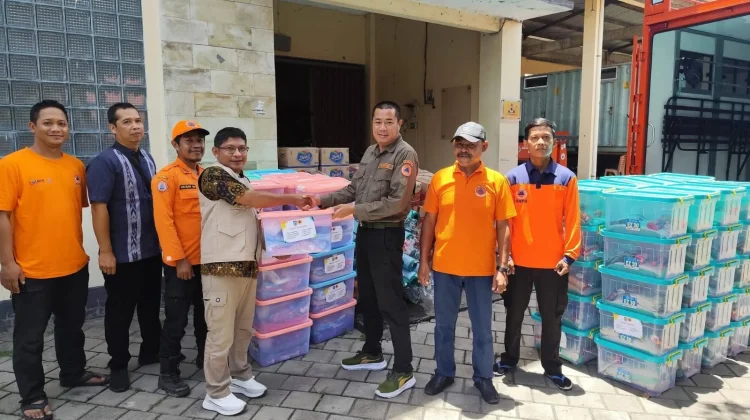 BPBD NTB Salurkan Bantuan untuk Korban Banjir Lombok Timur