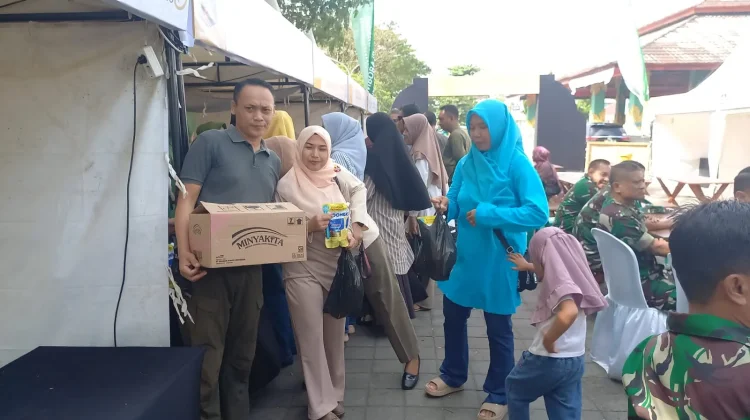 Jelang Idul Fitri 1447 H, Kodim 1620/Loteng Gelar Bazar Ramadan untuk Masyarakat