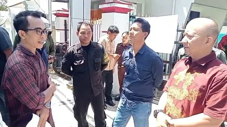 Aliansi Rakyat Menggugat Desak Jaksa Tetapkan 15 Anggota DPRD sebagai Tersangka