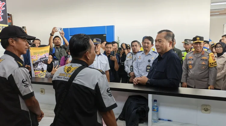 Sidak Terminal Mandalika, Gubernur Soroti Variasi Tarif Bus Mudik