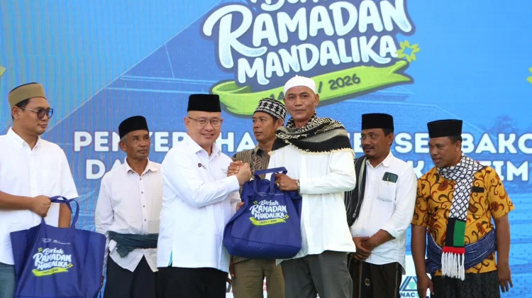 ITDC Salurkan 1.500 Paket Sembako di Mandalika