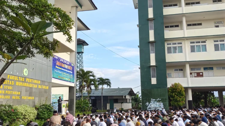 Ribuan Jamaah Muhammadiyah di Mataram Salat Idulfitri 1447 H