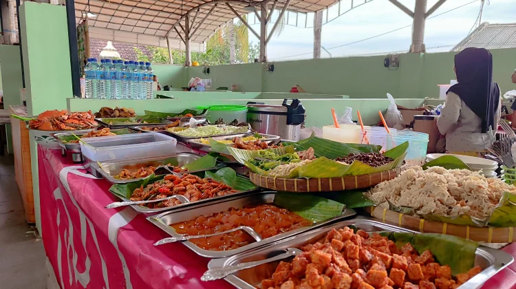 Wisata Pantai Ampenan Jadi Magnet Libur Lebaran
