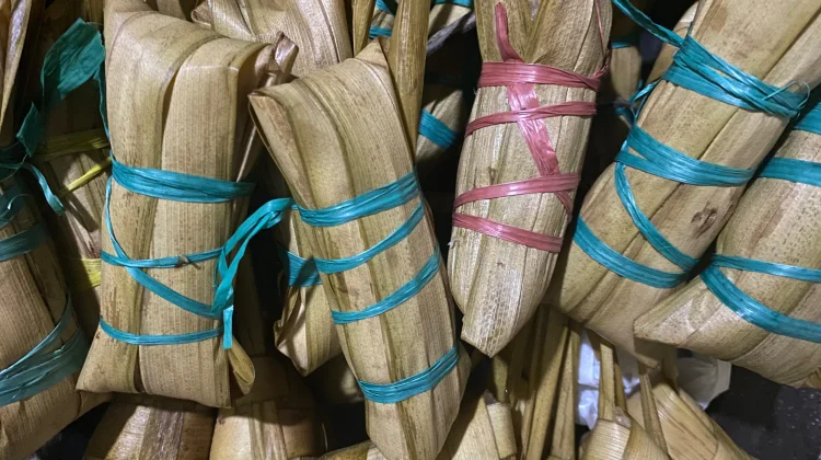 Jajan Bantal Khas Lombok, Pelengkap Sajian Lebaran Topat
