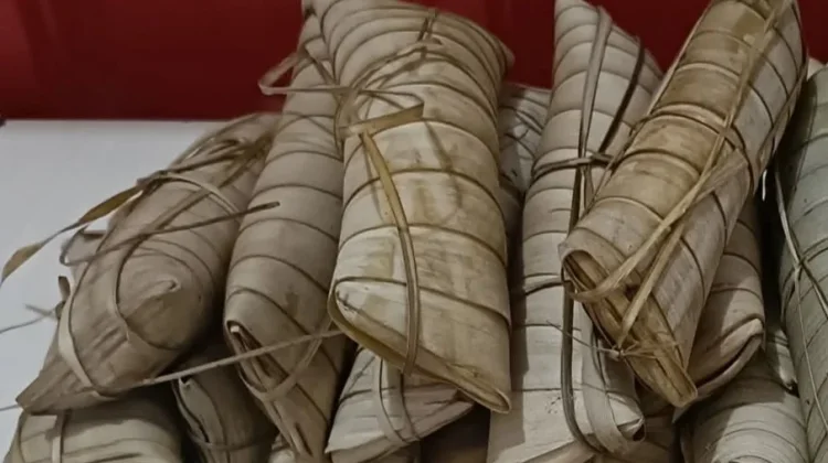 Bulayak, Kuliner Khas Suku Sasak  Jadi Primadona Lebaran di Pringgasela