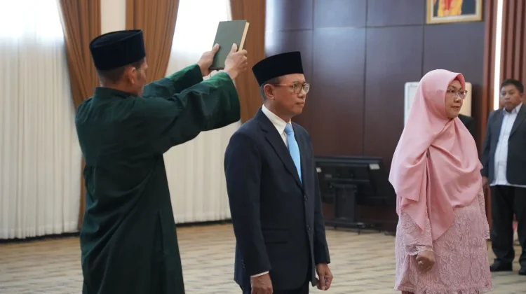 Pelantikan Wakil Rektor Unram Tekankan Integritas dan Kinerja