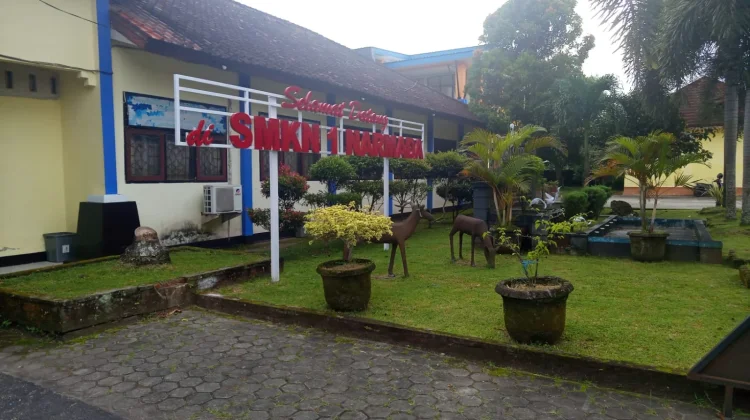 Strategi Jangka Menengah, SMKN 1 Narmada Susun Prioritas Berbasis Kebutuhan
