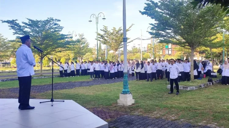 Apel Perdana Pasca-Lebaran, Rektor UIN Mataram Tekankan Disiplin dan Etos Kerja