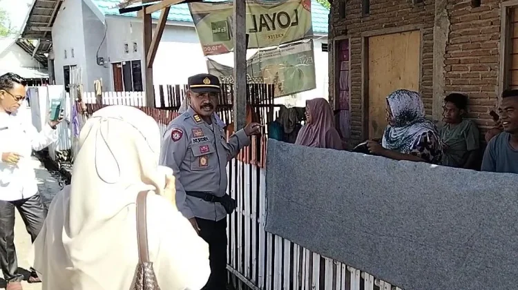 Cegah DBD, Polsek Bolo dan Nakes Edukasi Warga Sambil Bersihkan Lingkungan