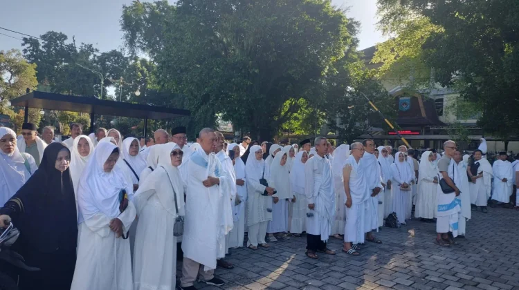 Calon Jemaah Haji Kota Mataram Perdalam Manasik Haji
