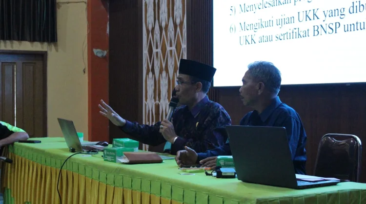 500 Siswa Kelas XII SMKN 3 Mataram Ikuti Sosialisasi Persiapan US, UKK, dan Pelepasan