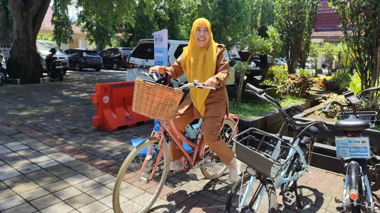 Gowes ke Kantor, Gaya Baru Pejabat Mataram