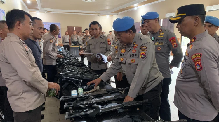 Sesuai Prosedur, Propam Polda NTB Periksa Senpi Personel Polres Lombok Timur