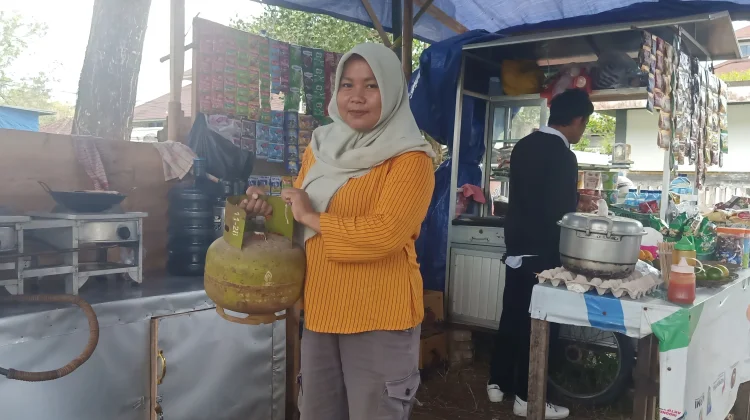 Kenaikan LPG 3 Kg Tekan Pedagang Kecil hingga Untung Menipis