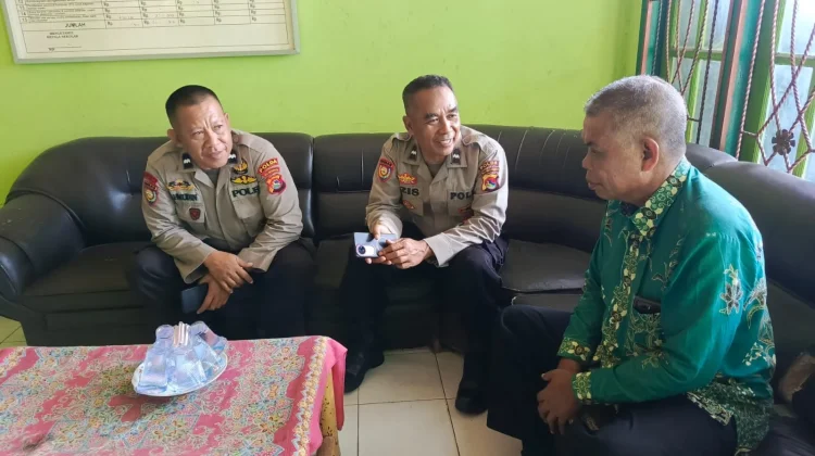 Cegah Bullying, Binmas Polda NTB Beri Edukasi Kamtibmas di Sekolah
