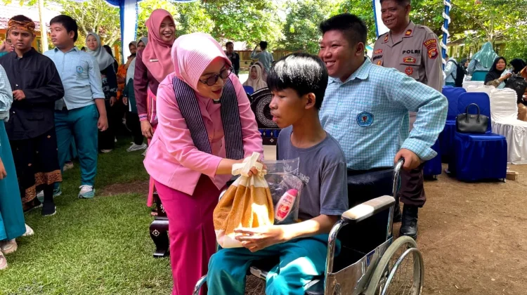 Empati di Balik Kunjungan Bhayangkari NTB ke SLBN 1 Lombok Utara