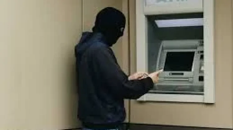 Pelaku Pembobol ATM Berhasil Diamankan Polisi Berkat Rekaman CCTV