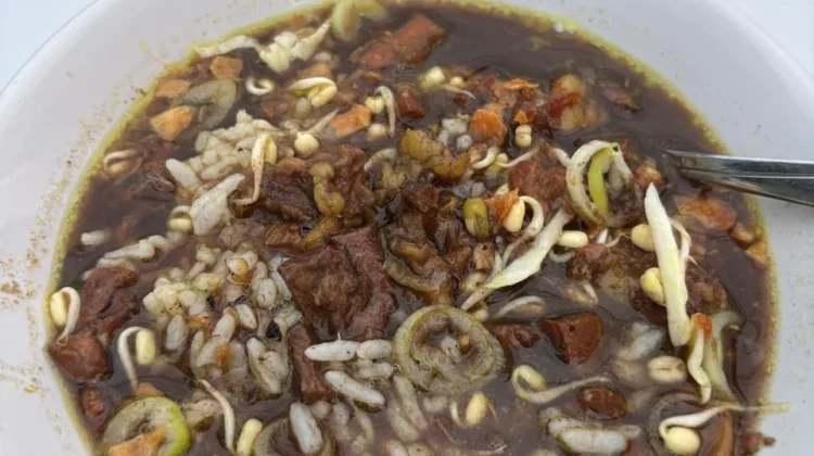 Rawon, Sup Hitam dari Jawa Timur