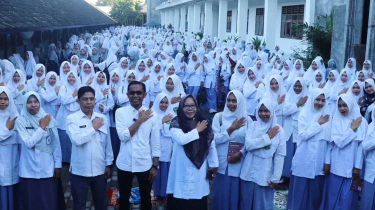 Lewat Gen-D, KPU Lombok Timur Tingkatkan Kesadaran Politik Pelajar