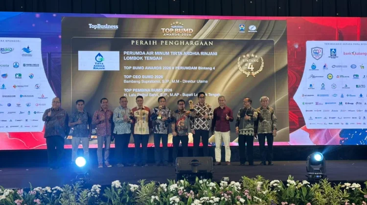 Wakili NTB, PDAM Lombok Tengah, Raih Penghargaan TOP BUMD