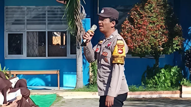 Polisi Edukasi Pelajar Soal Bahaya Narkoba dan Tindakan Kriminal