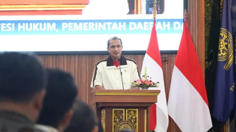 Wamenkum Eddy Sosialisasikan KUHP-KUHAP Baru