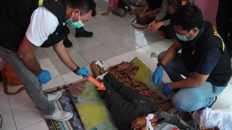 Polisi Amankan Wanita Aniaya Bapak hingga Meninggal di Gunungsari