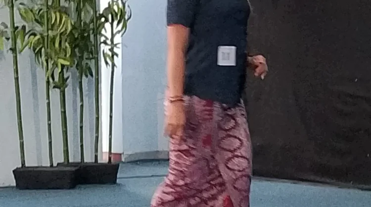Semangat Hari Kartini di RRI Mataram, Dharma Wanita Gelar Lomba Penuh Kebersamaan
