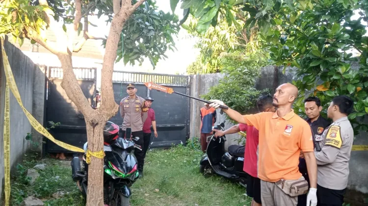 Pria Ditemukan Tewas Tergantung di Halaman Rumah, Polisi Pastikan Penyebabnya