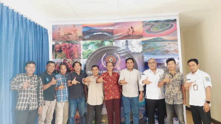 FISIPol Univ 45 Mataram Perkuat Tri Dharma melalui Kolaborasi dengan PWI NTB