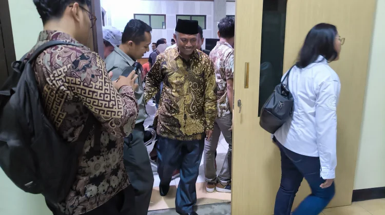 Sidang Kasus Suap DPRD NTB: TGH Muhannan Akui Terima Uang, Sebut Arahan Pimpinan