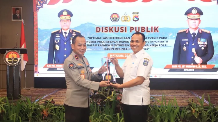 Wakapolda NTB buka Diskusi Informasi Publik,dorong Polri lebih Informatif