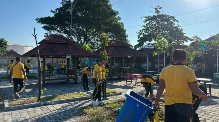 Ditpolairud Polda NTB Ajak Masyarakat Peduli Terhadap Kebersihan Lingkungan
