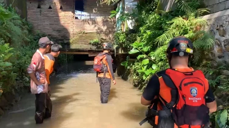 Balita Tiba-tiba Hilang, Diduga Hanyut saat Bermain