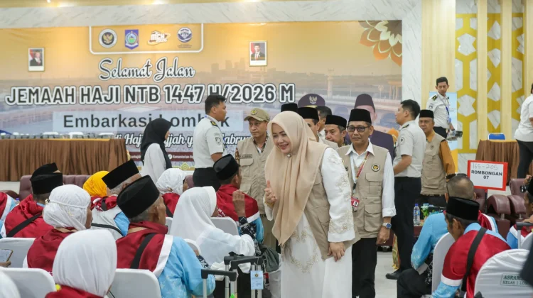 Wagub NTB Minta Jemaah Haji Embarkasi Lombok Saling Jaga di Tanah Suci