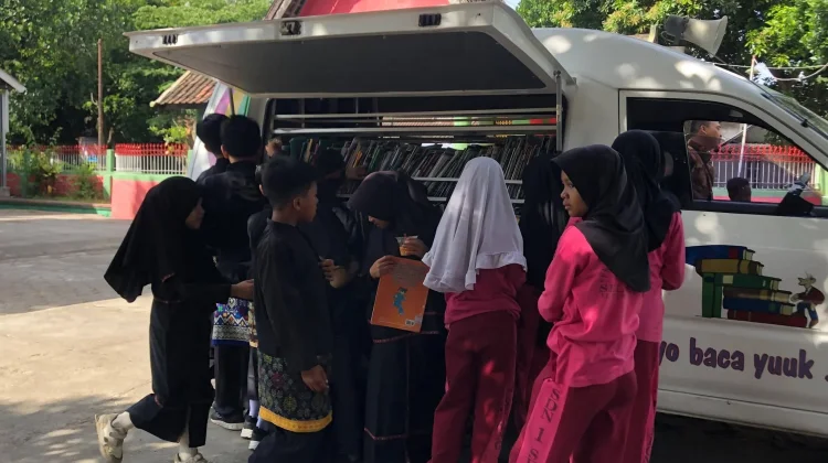 Layanan Perpustakaan Keliling di Lotim Terbatas, Wilayah 3T Belum Terjangkau