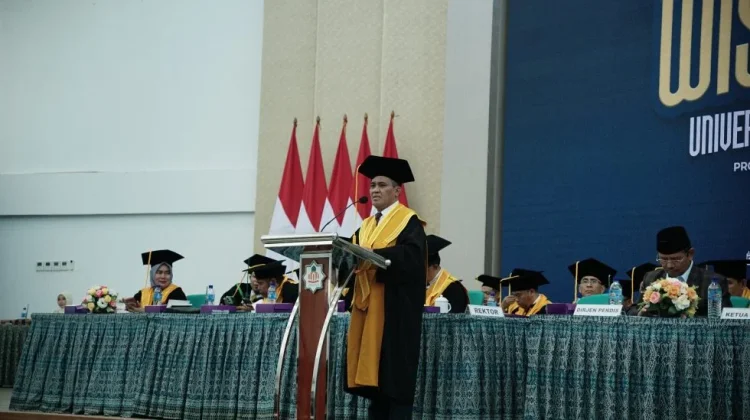 Wisuda ke-54 UIN Mataram, Rektor Tekankan Peran Lulusan sebagai Agen Perubahan