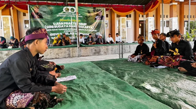 Ujian Praktik SBdP MIN 1 Lombok Tengah, Jadi Wadah Kreativitas Siswa