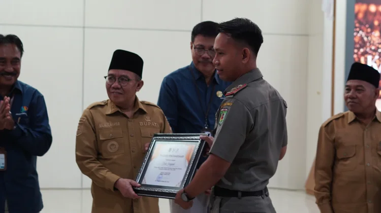 Desa Jenggala Raih Predikat Terbaik 1 Desa Cinta Statistik KLU