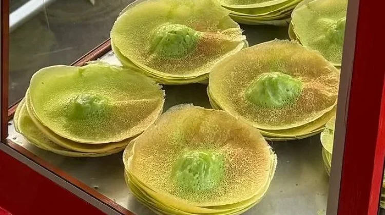Kue Ape Jajanan Khas Betawi Manis Gurih Lezat