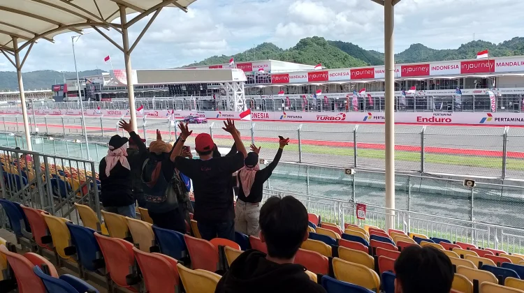 GT World Challenge Asia: Bisa Nonton Mobil "Keren" Secara Langsung