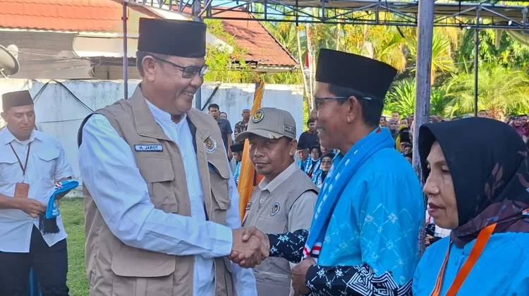 330 Calon Haji Sumbawa Dilepas ke Tanah Suci