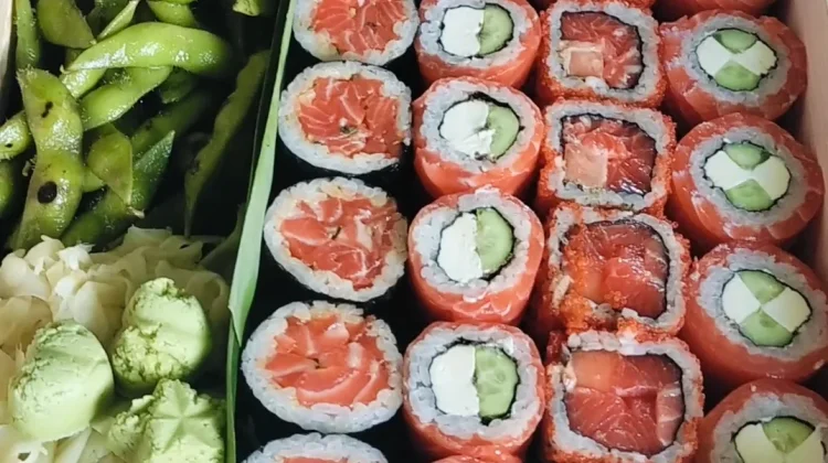 Sejarah Salmon hingga Menjadi Sushi Favorit Dunia