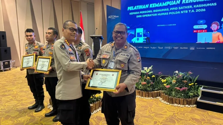 Konsisten Sajikan Informasi Publik, Humas Polres Bima Diganjar Penghargaan