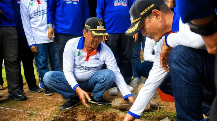 Bupati Ady Mahyudi-Wabup Irfan, Awali Pembangunan Fasilitas Publik di Parado
