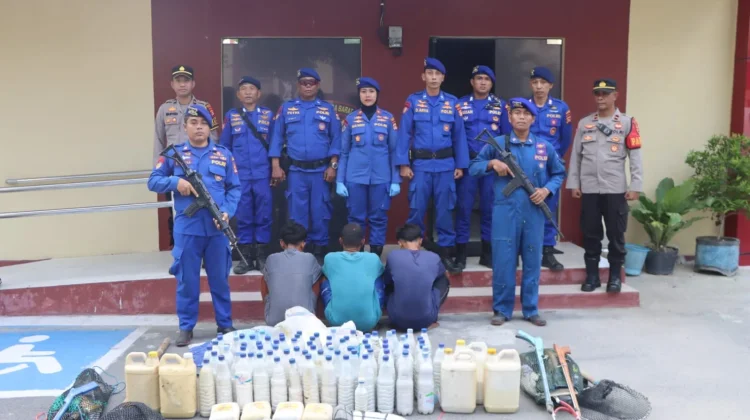 Tiga Nelayan Diamankan, Puluhan Botol Bom Ikan Disita