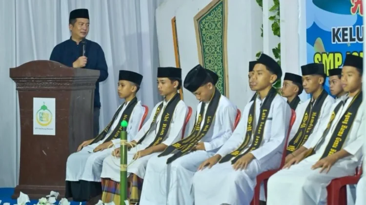 Gubernur NTB Siapkan SMK Berbasis Pesantren, Cetak Santri Mandiri dan Intelektual