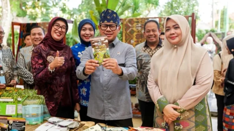 Wamendagri Minta Kepala Daerah Andalkan UMKM untuk Dongkrak PAD